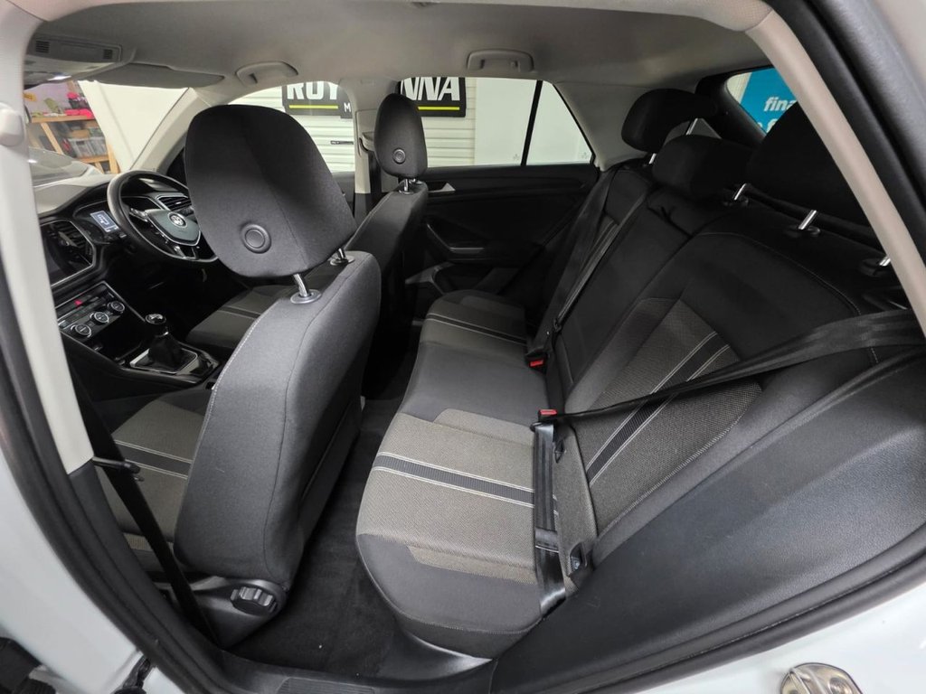USED 2019 VOLKSWAGEN T-ROC 1.0 TSI GPF Design SUV 5dr Petrol Manual Euro 6 (s/s) (115 ps) SATNAV -  Cruise Control