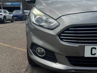 USED 2017 17 FORD S-MAX 2.0 TDCi Titanium MPV 5dr Diesel Manual Euro 6 (s/s) (150 ps) Panoramic fixed glass roof, Nav, parking sensors with parking assistance