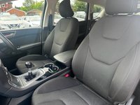 USED 2017 17 FORD S-MAX 2.0 TDCi Titanium MPV 5dr Diesel Manual Euro 6 (s/s) (150 ps) Panoramic fixed glass roof, Nav, parking sensors with parking assistance