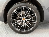 USED 2021 71 PORSCHE MACAN 2.0T SUV 5dr Petrol PDK 4WD 265 bhp 