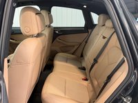 USED 2021 71 PORSCHE MACAN 2.0T SUV 5dr Petrol PDK 4WD 265 bhp 