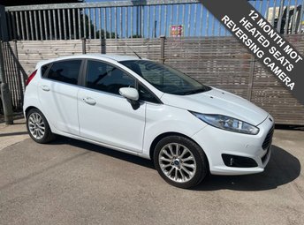 2013 FORD FIESTA