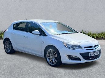 2014 VAUXHALL ASTRA 1.4T 16v SRi Hatchback 5dr Petrol Manual Euro 5 (140 ps) &pound;3000.00