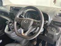USED 2021 21 VAUXHALL COMBO 1.5 Turbo D 2300 Dynamic Panel Van 4dr Diesel Manual L2 H1 Euro 6 (100 ps) 