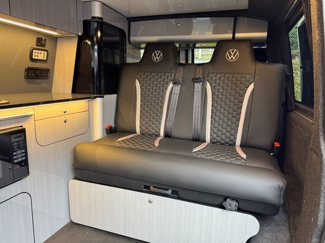 View our VOLKSWAGEN TRANSPORTER