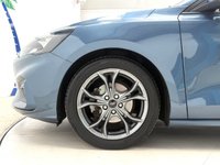 USED 2019 19 FORD FOCUS 1.5 EcoBlue ST-Line Hatchback 5dr Diesel Manual Euro 6 (s/s) (120 ps) Attractive Chrome Blue Focus with SATNAV, Privacy Glass, Rock Metal Alloys, Parking Sensors & 65000 Miles, Great Service History