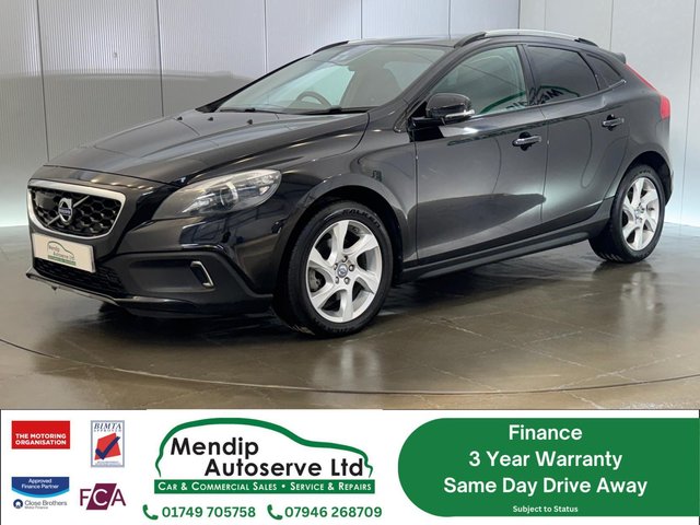 View our VOLVO V40 CROSS COUNTRY