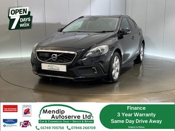 View our VOLVO V40 CROSS COUNTRY