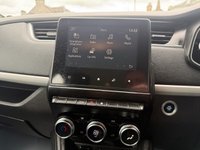 USED 2020 20 RENAULT ZOE R110 52kWh Play Hatchback 5dr Electric Auto (i) (107 bhp) Two Owners 24000 Miles+Bluetooth+DAB+200 Miles Range
