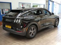 USED 2023 23 FORD MUSTANG MACH-E Standard Range 70kWh SUV 5dr Electric Automatic (269 ps) SAT NAV PARKING CAMERA LEATHER HEATED SEATS HEATED STEERING WHEEL CRUISE CONTROL PARKING SENSORS 1 OWNER SERVICE HISTORY WARRANTY