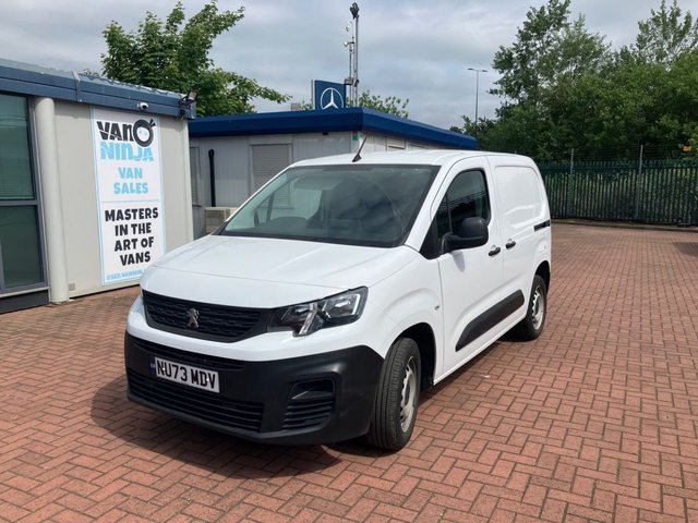 View our PEUGEOT PARTNER