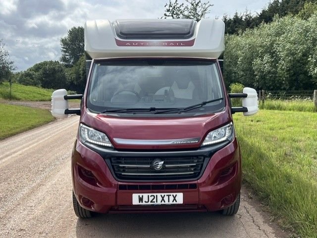 View our AUTO-TRAIL TRACKER SB