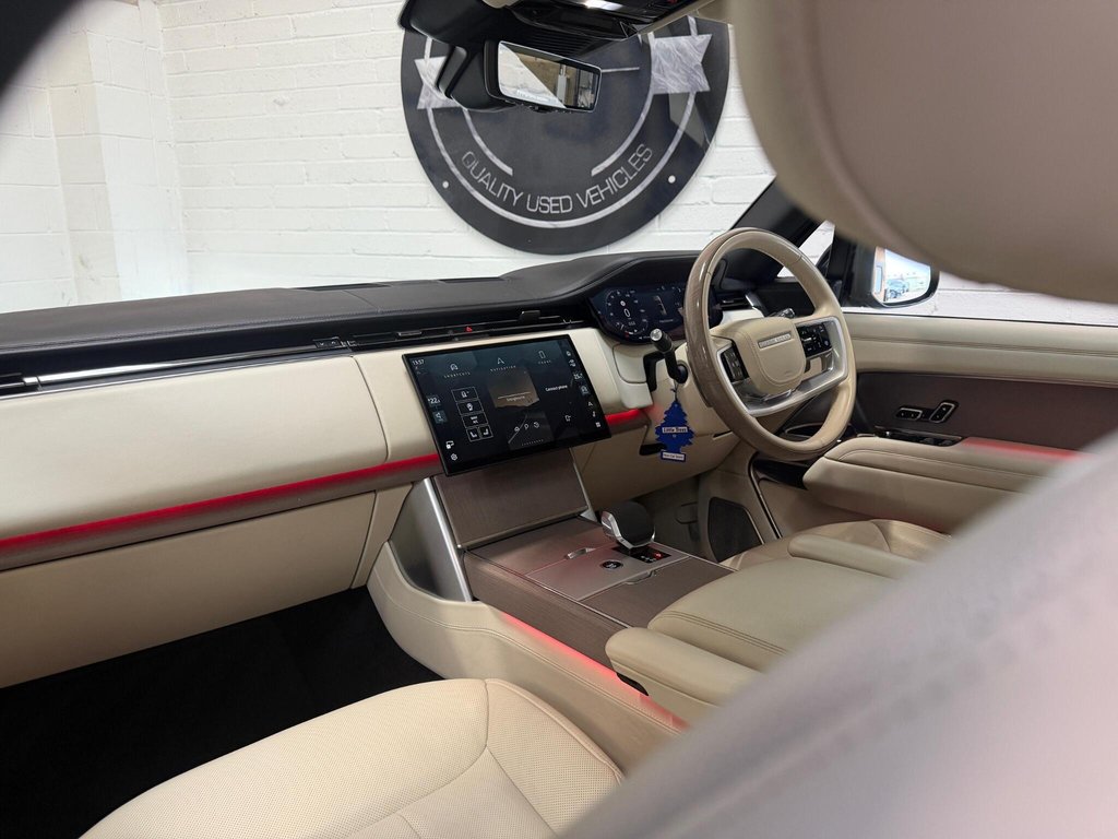 USED 2024 24 LAND ROVER RANGE ROVER 3.0 D350 MHEV Autobiography Auto 4WD Euro 6 (s/s) 5dr Â£75,000+VAT|HUD|SURROUND SOUND