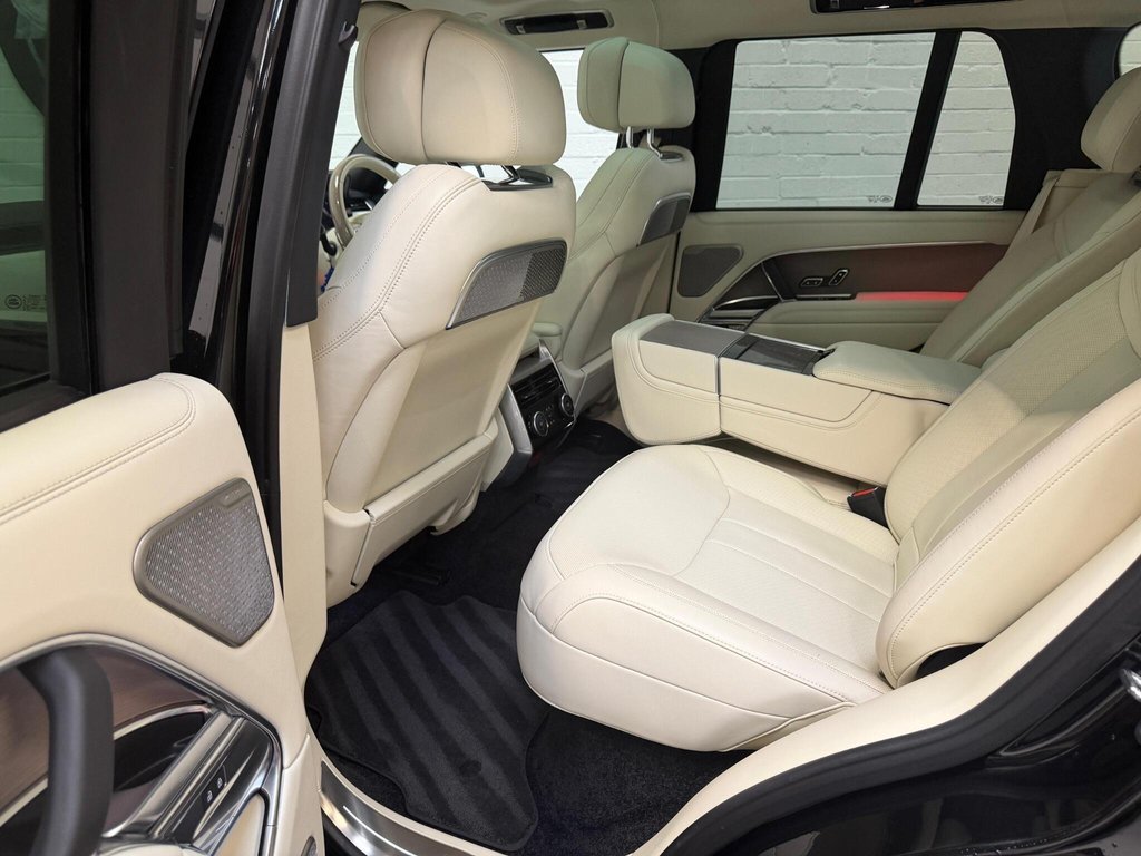 USED 2024 24 LAND ROVER RANGE ROVER 3.0 D350 MHEV Autobiography Auto 4WD Euro 6 (s/s) 5dr Â£75,000+VAT|HUD|SURROUND SOUND