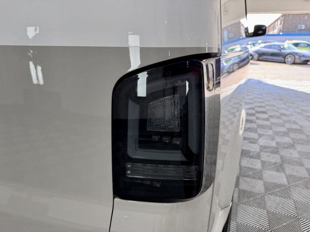 USED 2005 05 VOLKSWAGEN TRANSPORTER 1.9 TDI T30 Panel Van 4dr Diesel Manual L3 H1 (103 bhp) 