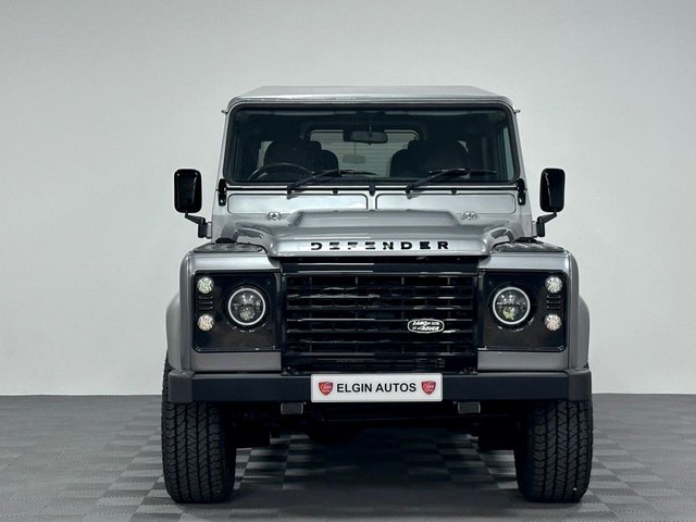View our LAND ROVER DEFENDER 90