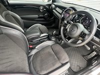 USED 2023 23 MINI HATCH 1.5 Cooper Sport Hatchback 3dr Petrol Steptronic Euro 6 (s/s) (136 ps) LOVELY LOW MILEAGE WITH GREAT SPEC