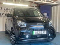 USED 2021 21 SMART FORFOUR 17.6kWh Exclusive Hatchback 5dr Electric Auto (22kW Charger) (82 ps)+2 KEYS+1 OWNER FROM NEW+ALLOYS+HISTORY+PARK CONTROL WITH CAMERA+PANORAMIC SUNROOF+PRIVACY+AIRCON+FULL LEATHER SEATS+BLUETOOTH+MEDIA+APPS+USB+DAB+CRUISE+CLIMATE+HEATED SEATS+ 2 KEYS+1 OWNER FROM NEW+ALLOYS+HISTORY+PARK CONTROL WITH CAMERA+PANORAMIC SUNROOF+PRIVACY+AIRCON+FULL LEATHER SEATS+BLUETOOTH+MEDIA+APPS+USB+DAB+CRUISE+CLIMATE+HEATED SEATS+HPI CLEAR