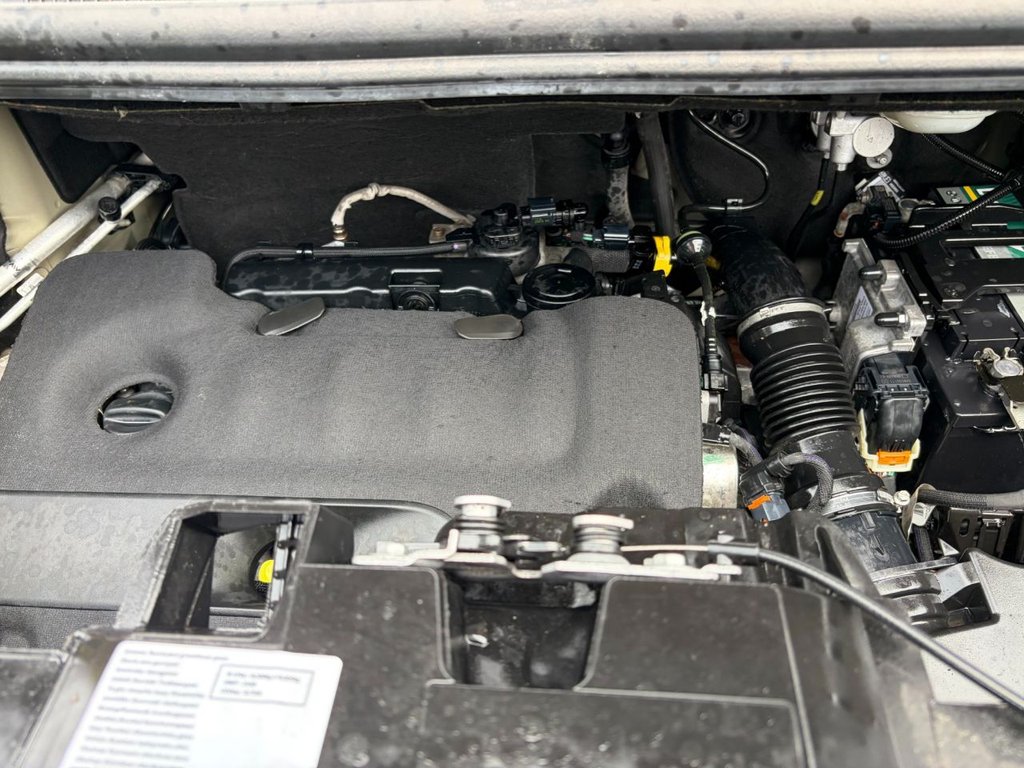 USED 2020 69 VAUXHALL VIVARO 3100 DYNAMIC 2.0TurboD EU6 S/S L2 H1 120ps *TWIN SLD*AIRCON*SENSORS*E/PACK*AUTO LIGHTS AND WIPERS* EU6-A/C-SENSORS-E/P-L2-6 DOORS