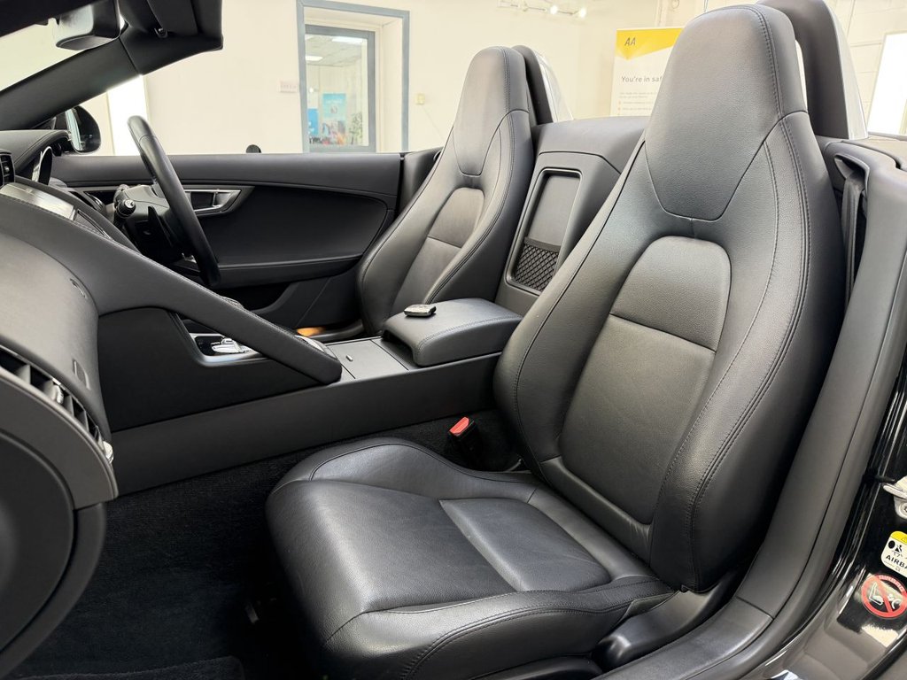 USED 2014 F JAGUAR F-TYPE 3.0 V6 Convertible 2dr Petrol Auto Euro 5 (s/s) (340 ps) 