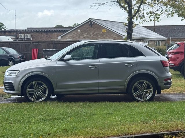 View our AUDI Q3
