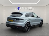 USED 2019 69 PORSCHE CAYENNE 3.0T V6 GPF 5dr TiptronicS 4WD ** Over &pound;17000 of Options + Balance of Porsche Warranty **