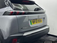 USED 2021 21 PEUGEOT E-2008 50kWh GT SUV 5dr Electric Auto (136 ps) Sat Nav / DAB Radio / Wireless Car Charger / Apple Car Play / Reverse Camera