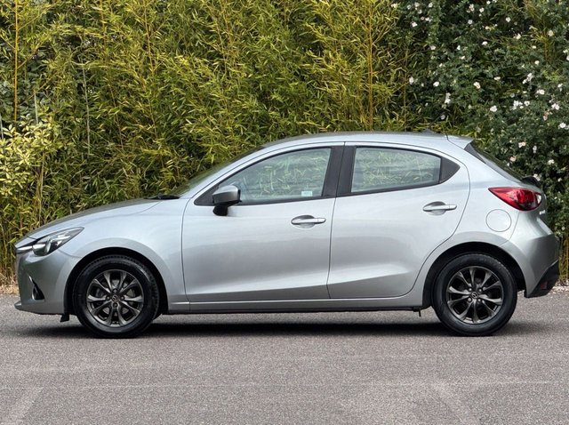 View our MAZDA MAZDA2