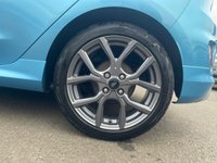 USED 2022 71 FORD FIESTA 1.0T EcoBoost MHEV ST-Line Hatchback 5dr Petrol Hybrid Manual Euro 6 (s/s) (125 ps) A LOVELY VEHICLE, JUST ON SITE+JUST 1 FORMER KEEPER+SERVICE HISTORY+SATELLITE NAVIGATION+PARK ASSIST+AIR CONDITIONING+17 INCH ALLOY WHEELS+CALL TODAY TO SPEAK WITH OUR EXPERIENCED SALES ADVISORS AND SECURE A VIEWING+READY TO DRIVE AWAY TODAY!!!!!!!!!!!!!!!!!!!!!