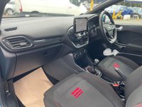 USED 2022 71 FORD FIESTA 1.0T EcoBoost MHEV ST-Line Hatchback 5dr Petrol Hybrid Manual Euro 6 (s/s) (125 ps) A LOVELY VEHICLE, JUST ON SITE+JUST 1 FORMER KEEPER+SERVICE HISTORY+SATELLITE NAVIGATION+PARK ASSIST+AIR CONDITIONING+17 INCH ALLOY WHEELS+CALL TODAY TO SPEAK WITH OUR EXPERIENCED SALES ADVISORS AND SECURE A VIEWING+READY TO DRIVE AWAY TODAY!!!!!!!!!!!!!!!!!!!!!