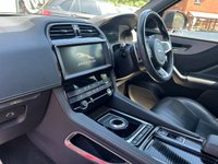 USED 2019 19 JAGUAR F-PACE 2.0 D180 R-Sport SUV 5dr Diesel Auto AWD Euro 6 (s/s) (180 ps) 