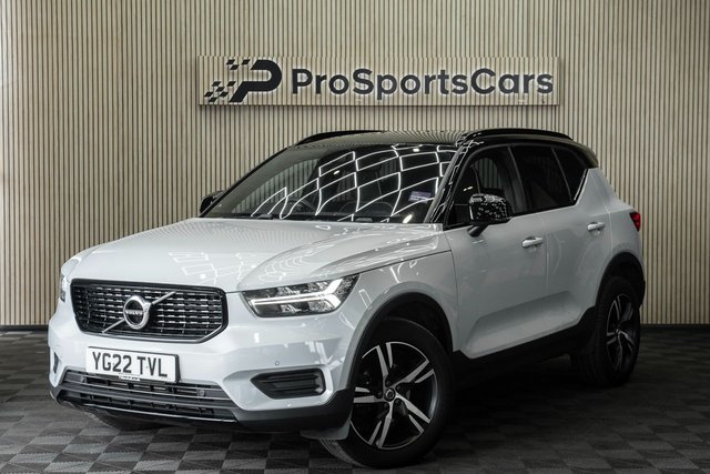 View our VOLVO XC40