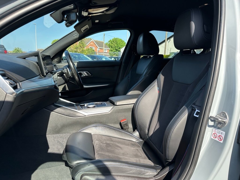 USED 2023 72 BMW 3 SERIES 2.0 330e 12kWh M Sport Saloon 4dr Petrol Plug-in Hybrid Auto Euro 6 (s/s) (292 ps) Huge Spec FSH Best Colour Ex Cond