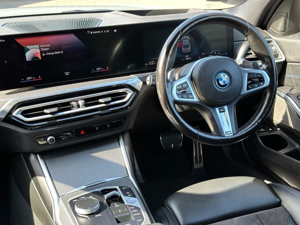 USED 2023 72 BMW 3 SERIES 2.0 330e 12kWh M Sport Saloon 4dr Petrol Plug-in Hybrid Auto Euro 6 (s/s) (292 ps) Huge Spec FSH Best Colour Ex Cond