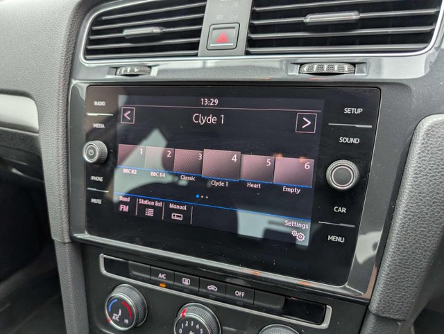 USED 2018 18 VOLKSWAGEN GOLF 1.4 Golf S TSi BlueMotion Technology 5dr CLICK+COLLECT / HOME DELIVERY