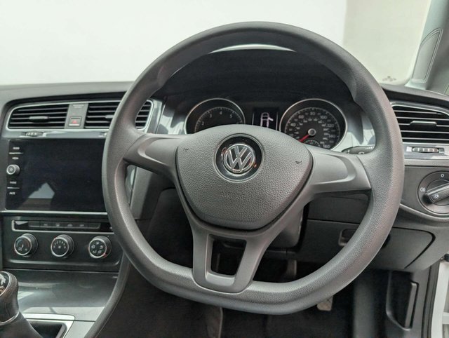 USED 2018 18 VOLKSWAGEN GOLF 1.4 Golf S TSi BlueMotion Technology 5dr CLICK+COLLECT / HOME DELIVERY