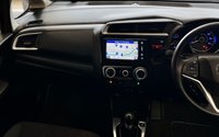 USED 2016 66 HONDA JAZZ 1.3 i-VTEC SE Navi Hatchback 5dr Petrol Manual Euro 6 (s/s) (102 ps) &pound;35 ROAD TAX - NEW MOT - SERVICE RECORDS, SAT NAV - PARKING SENSORS