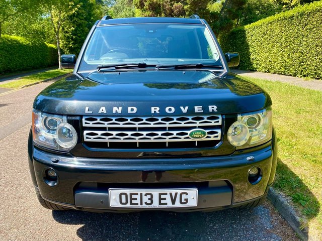 View our LAND ROVER DISCOVERY 4