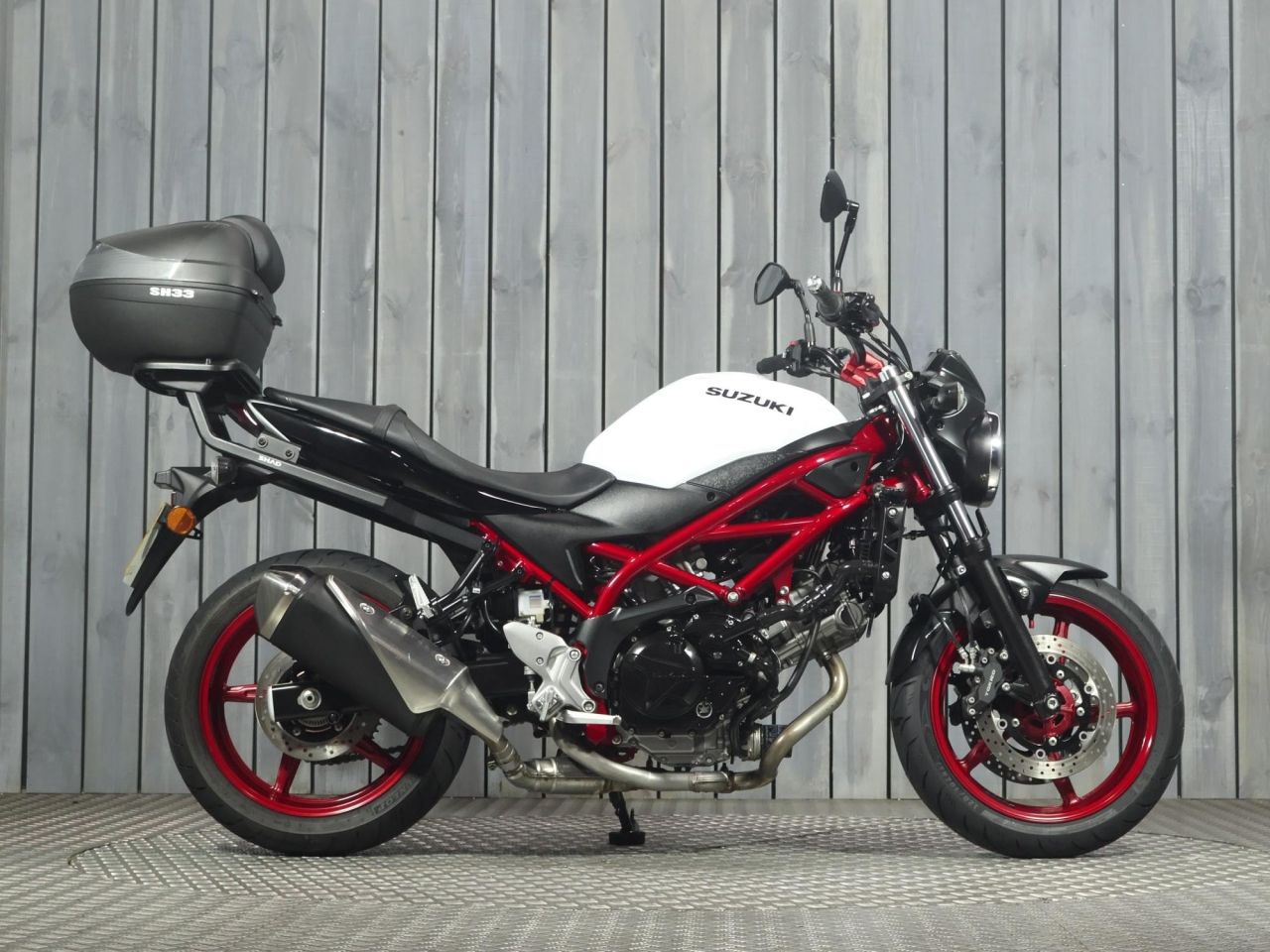 SUZUKI SV650