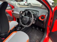 USED 2015 64 TOYOTA AYGO 1.0 VVT-i x-cite Hatchback 3dr Petrol Manual Euro 5 Euro 5 (68 ps) Idea First Car * 9 Services * Ex Condition * Cheap to Run