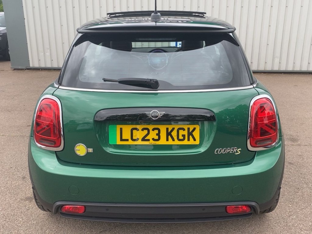 USED 2023 23 MINI Electric Hatch Cooper SE 32.6kWh Level 3 Hatchback 3dr Electric Auto (184 ps) 