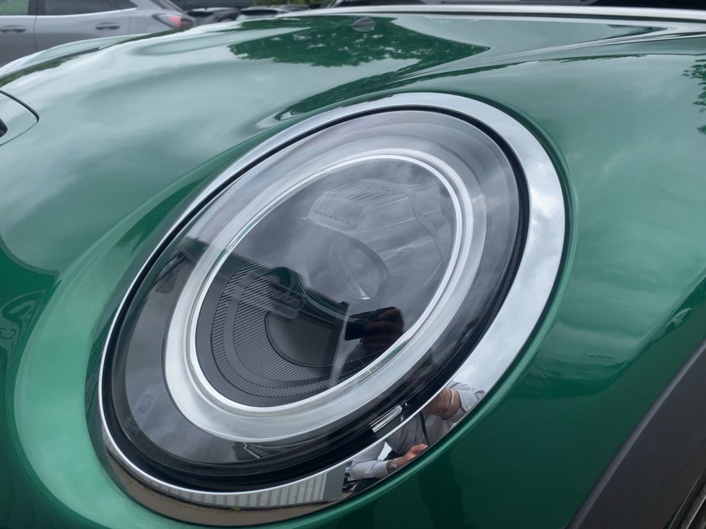 USED 2023 23 MINI Electric Hatch Cooper SE 32.6kWh Level 3 Hatchback 3dr Electric Auto (184 ps) 