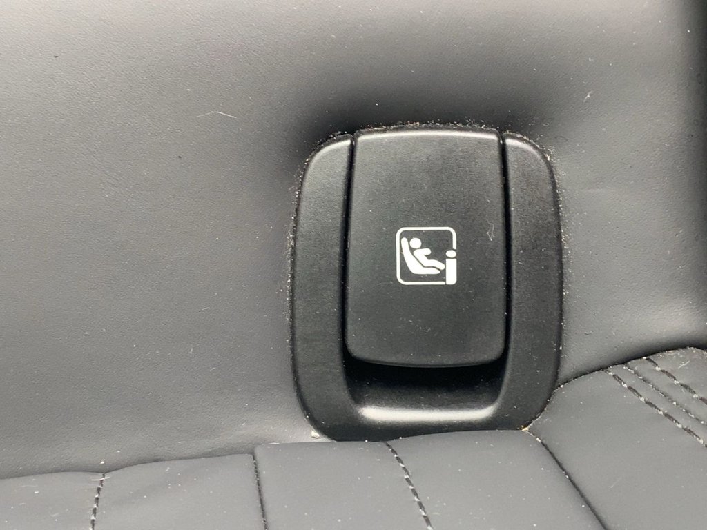USED 2023 23 MINI Electric Hatch Cooper SE 32.6kWh Level 3 Hatchback 3dr Electric Auto (184 ps) 