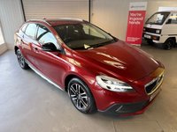 USED 2016 66 VOLVO V40 CROSS COUNTRY 2.0 D2 Nav Plus Hatchback 5dr Diesel Manual Euro 6 (s/s) (120 ps) NEW CAMBELT AND WATER PUMP!