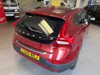 USED 2016 66 VOLVO V40 CROSS COUNTRY 2.0 D2 Nav Plus Hatchback 5dr Diesel Manual Euro 6 (s/s) (120 ps) NEW CAMBELT AND WATER PUMP!