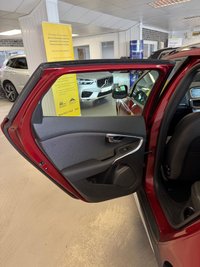 USED 2016 66 VOLVO V40 CROSS COUNTRY 2.0 D2 Nav Plus Hatchback 5dr Diesel Manual Euro 6 (s/s) (120 ps) NEW CAMBELT AND WATER PUMP!