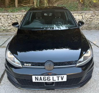 View our VOLKSWAGEN GOLF