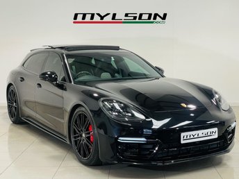2019 PORSCHE PANAMERA