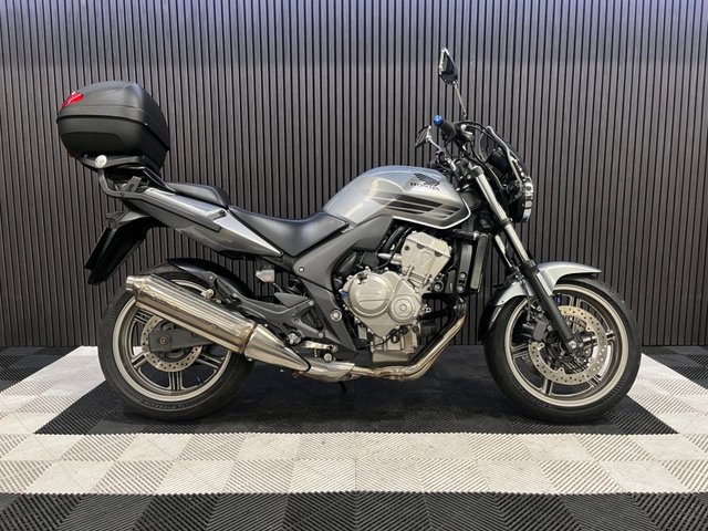 View our HONDA CBF600S