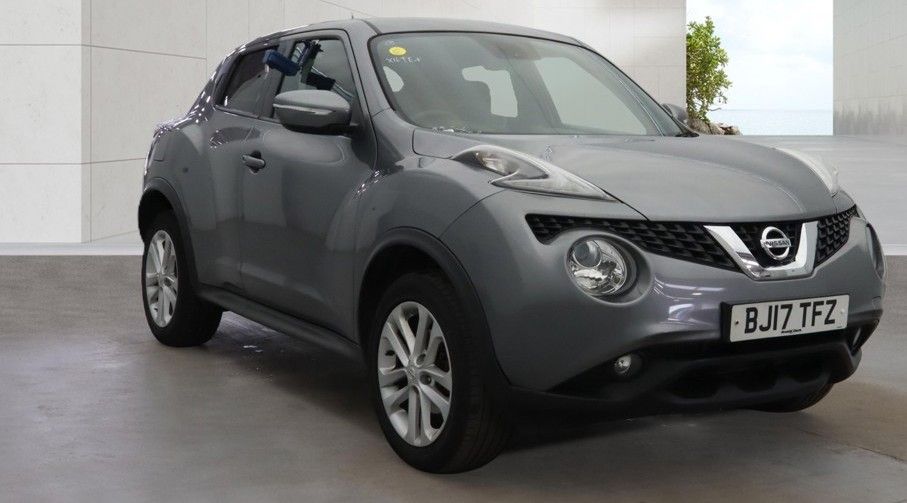 USED 2017 17 NISSAN JUKE 1.2 DIG-T N-Connecta SUV 5dr Petrol Manual Euro 6 (s/s) (115 ps) 